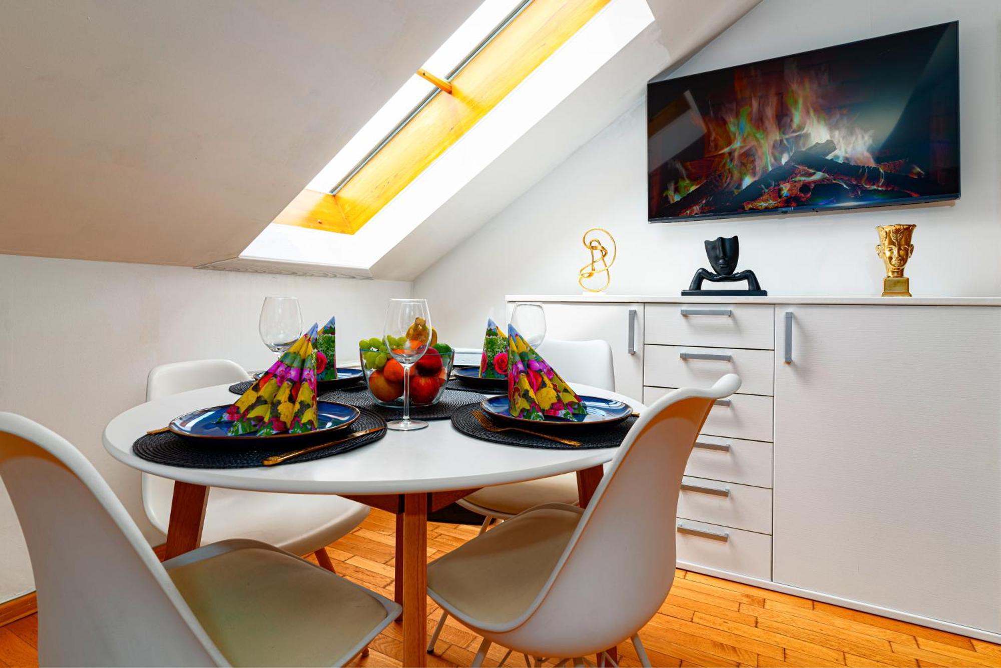 Golden River Apartment Praha Eksteriør bilde