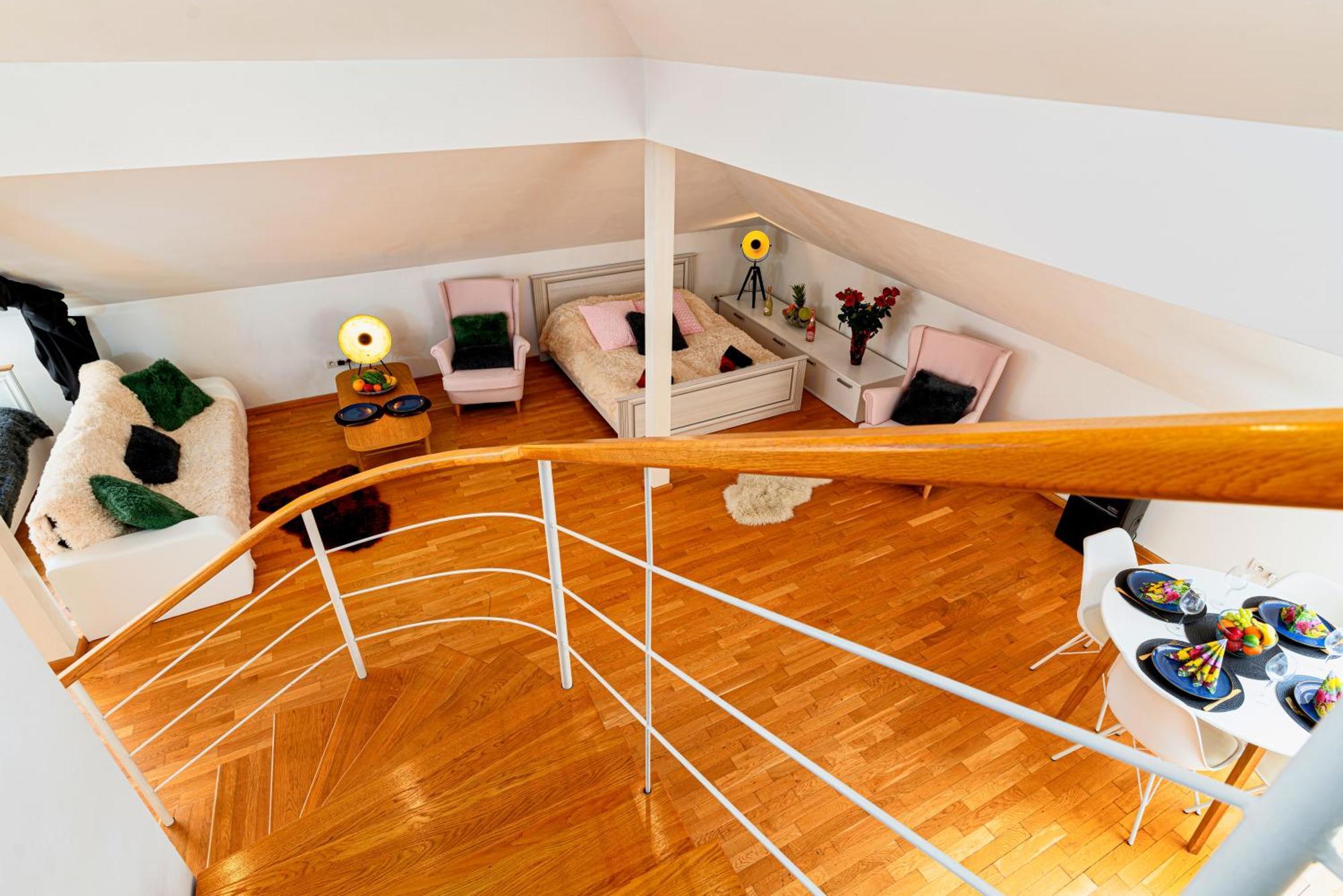 Golden River Apartment Praha Eksteriør bilde